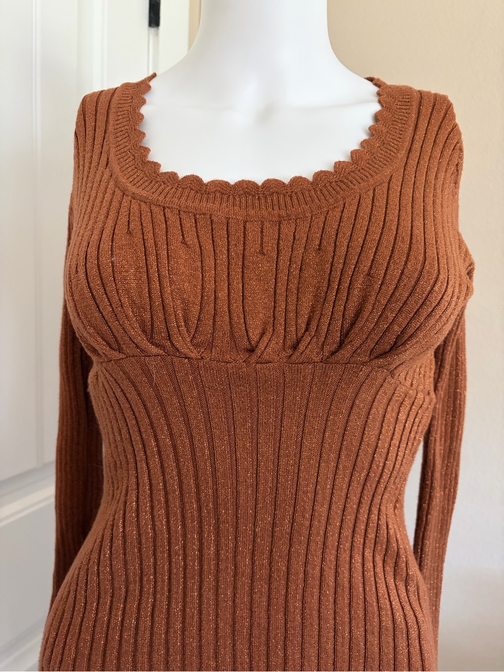 Vintage Y2K Sparkly Orange Ribbed Scoop Neck Sweater